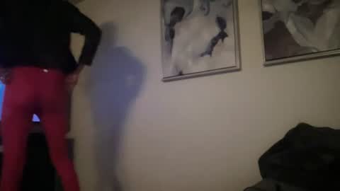 Sissy Isabella online show from June 12, 2026, 9:41 am