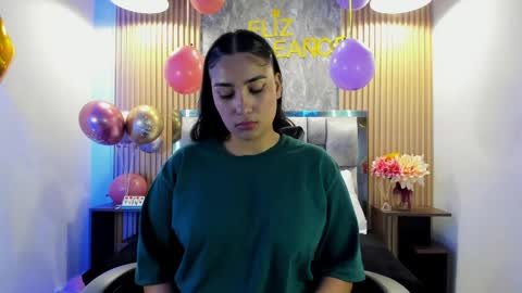 Snapshot of sulay_kim chatting on May 27, 2026, 4:26 pm Sulay online show from May 27, 2026, 4:26 pm