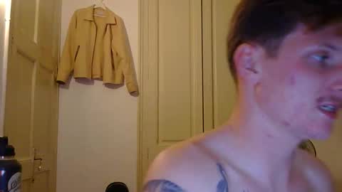 Ctrl My Body online show from December 3, 2025, 7:56 pm