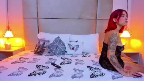 Susy online show from June 15, 2026, 1:02 pm