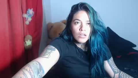 Snapshot of sweet_bubblee chatting on June 8, 2026, 11:27 pm Bubbles online show from June 8, 2026, 11:27 pm