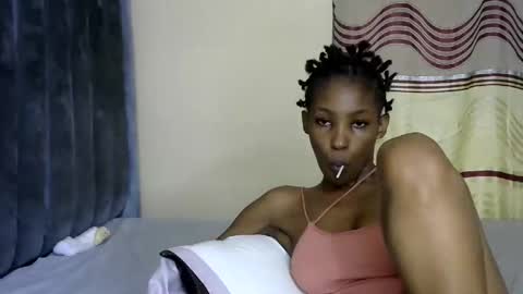 sweet_freaky online show from May 30, 2026, 4:09 am