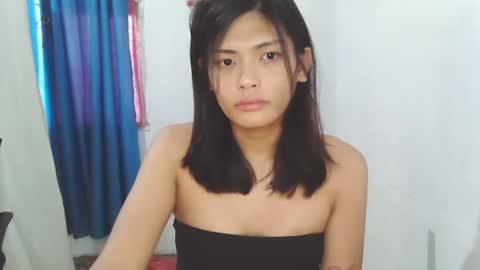 sweet_roela online show from July 5, 2026, 12:39 am