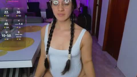 Sara online show from July 22, 2026, 2:31 pm