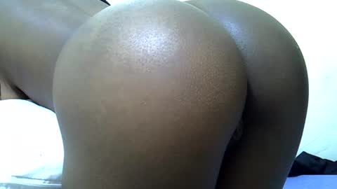 Princess vee online show from June 19, 2026, 12:04 am