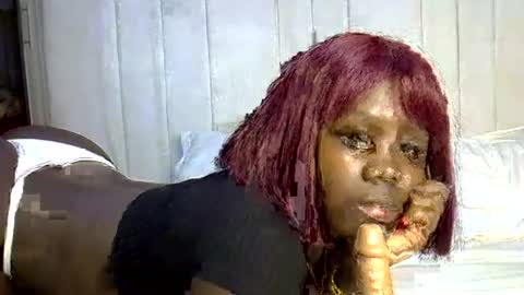 sweetrhennoh online show from July 3, 2026, 5:52 pm