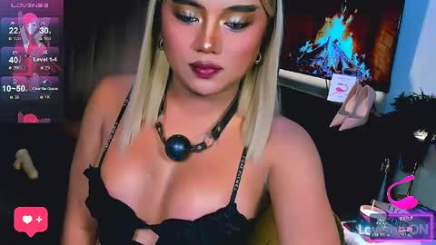 Snapshot of sweetbella69xoxo chatting on May 26, 2026, 1:01 am BELLA online show from May 26, 2026, 1:01 am