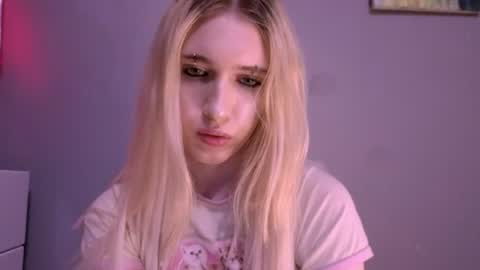 sweetcrystalll online show from August 2, 2026, 12:31 am