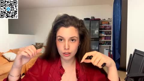 Joanna online show from May 27, 2026, 7:44 pm