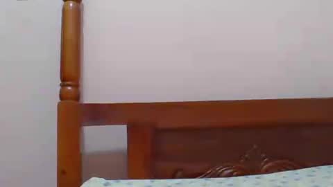 Snapshot of sweetib1 chatting on July 4, 2026, 5:46 am sweetib1 online show from July 4, 2026, 5:46 am