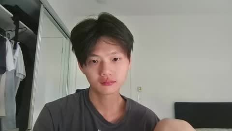 sweetiepuppy421 online show from May 14, 2026, 11:00 pm