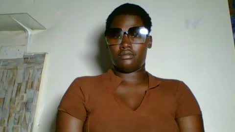 sweet laddy online show from July 7, 2026, 10:03 pm