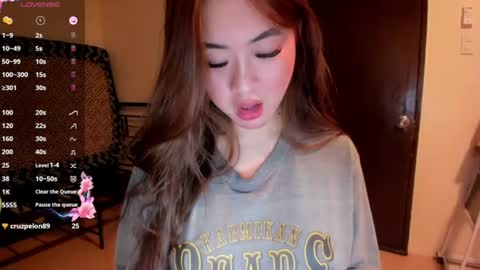 Zoe online show from July 6, 2026, 5:26 am