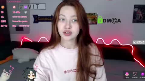 sweetmuffin88 online show from July 8, 2026, 12:42 pm