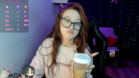 sweetmuffin88 online show from July 16, 2026, 12:33 pm