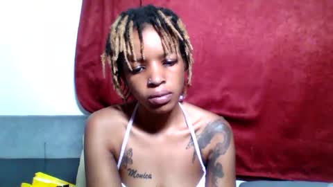 sweetz_candice online show from July 15, 2026, 10:31 am