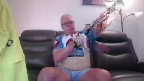 tacrunner66_ online show from July 9, 2026, 1:59 pm