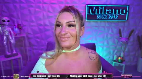 Snapshot of tamaramilano chatting on April 23, 2026, 8:24 am TamaraMilano online show from April 23, 2026, 8:24 am