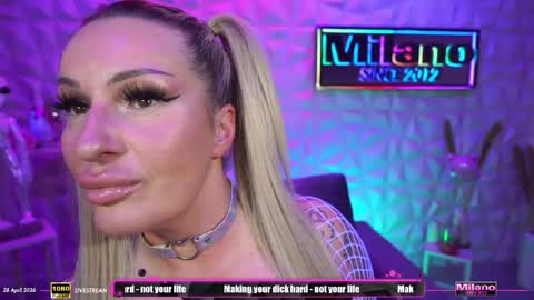 Snapshot of tamaramilano chatting on April 28, 2026, 8:19 am TamaraMilano online show from April 28, 2026, 8:19 am