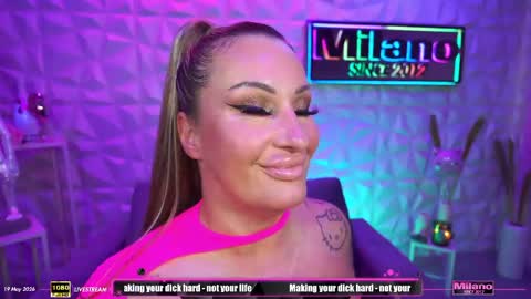 Snapshot of tamaramilano chatting on May 19, 2026, 7:37 am TamaraMilano online show from May 19, 2026, 7:37 am