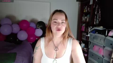 Tammy Parker online show from June 13, 2026, 9:18 am