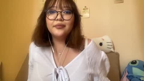 EmiJoaans online show from July 21, 2026, 9:11 am