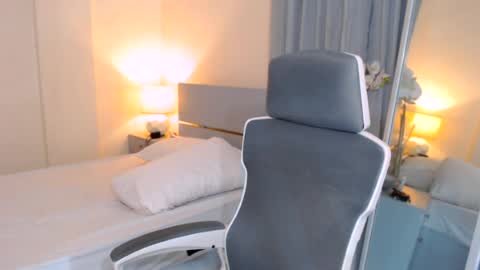 Miss Tati online show from June 25, 2026, 2:55 am