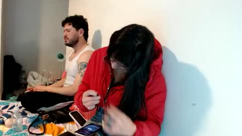 Snapshot of tatto_smoke_couple chatting on May 6, 2026, 7:02 am tatto_smoke_couple online show from May 6, 2026, 7:02 am