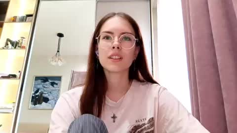 Veronica online show from July 4, 2026, 9:26 am