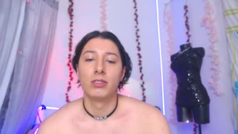 Taylorsweet1111 online show from July 11, 2026, 7:55 am
