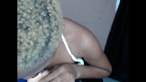 Snapshot of teasexkitty chatting on June 22, 2026, 3:25 am teasexkitty online show from June 22, 2026, 3:25 am