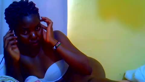 teddyquinsly28 online show from July 1, 2026, 9:33 am