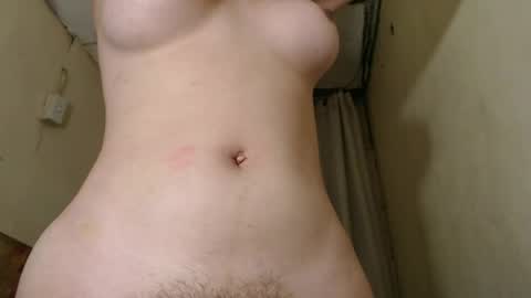 Temptressbella online show from July 30, 2026, 1:15 am