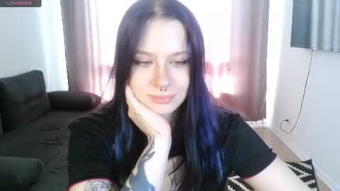  Sue  online show from July 28, 2026, 3:21 pm