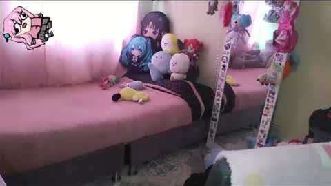 Terra Elowen online show from August 5, 2026, 1:36 pm