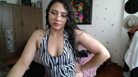 Snapshot of thaliacooper chatting on June 28, 2026, 6:58 pm online show from June 28, 2026, 6:58 pm