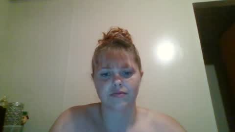 thatgirl4201 online show from June 19, 2026, 6:40 am