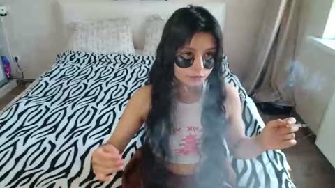 the_slutty_fox online show from June 15, 2026, 8:27 am