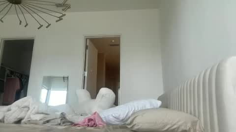 Alyssa Rhoades online show from July 18, 2026, 4:55 pm