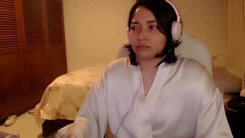 Mai online show from July 4, 2026, 3:45 am
