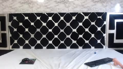 Thiago   online show from July 11, 2026, 1:08 am