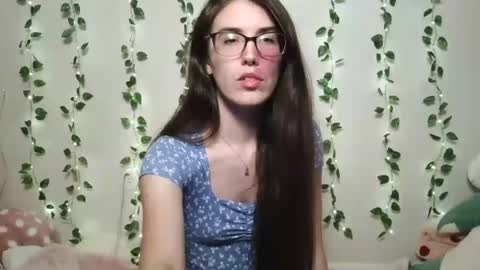 Snapshot of thistlefernsby chatting on July 19, 2026, 12:58 am thistlefernsby online show from July 19, 2026, 12:58 am
