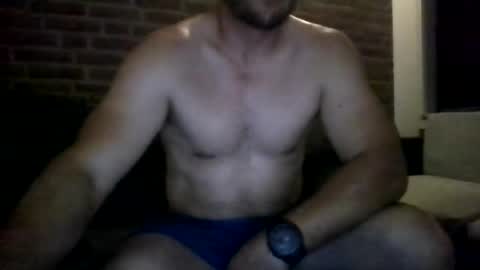 Snapshot of thomasonnl chatting on June 25, 2026, 4:11 pm thomasonnl online show from June 25, 2026, 4:11 pm
