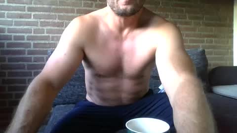 Snapshot of thomasonnl chatting on July 23, 2026, 6:39 pm thomasonnl online show from July 23, 2026, 6:39 pm