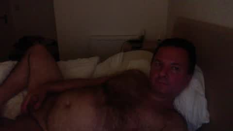 Snapshot of thomaspol chatting on June 18, 2026, 10:36 pm Tom online show from June 18, 2026, 10:36 pm