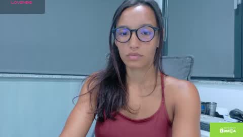 tia_j online show from June 17, 2026, 3:57 pm
