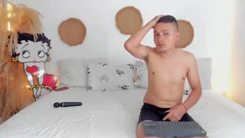 Snapshot of tifanyrossii chatting on July 7, 2026, 5:39 pm tifanyrossii online show from July 7, 2026, 5:39 pm