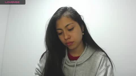 TIFFANNY online show from August 9, 2026, 2:35 am