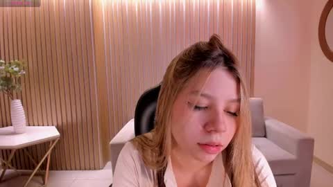 Tiffanny Sins online show from July 11, 2026, 4:26 am