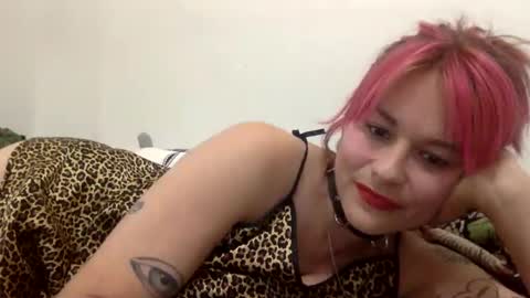 Snapshot of tigerlily228 chatting on September 27, 2025, 5:56 am Tigerlily online show from September 27, 2025, 5:56 am